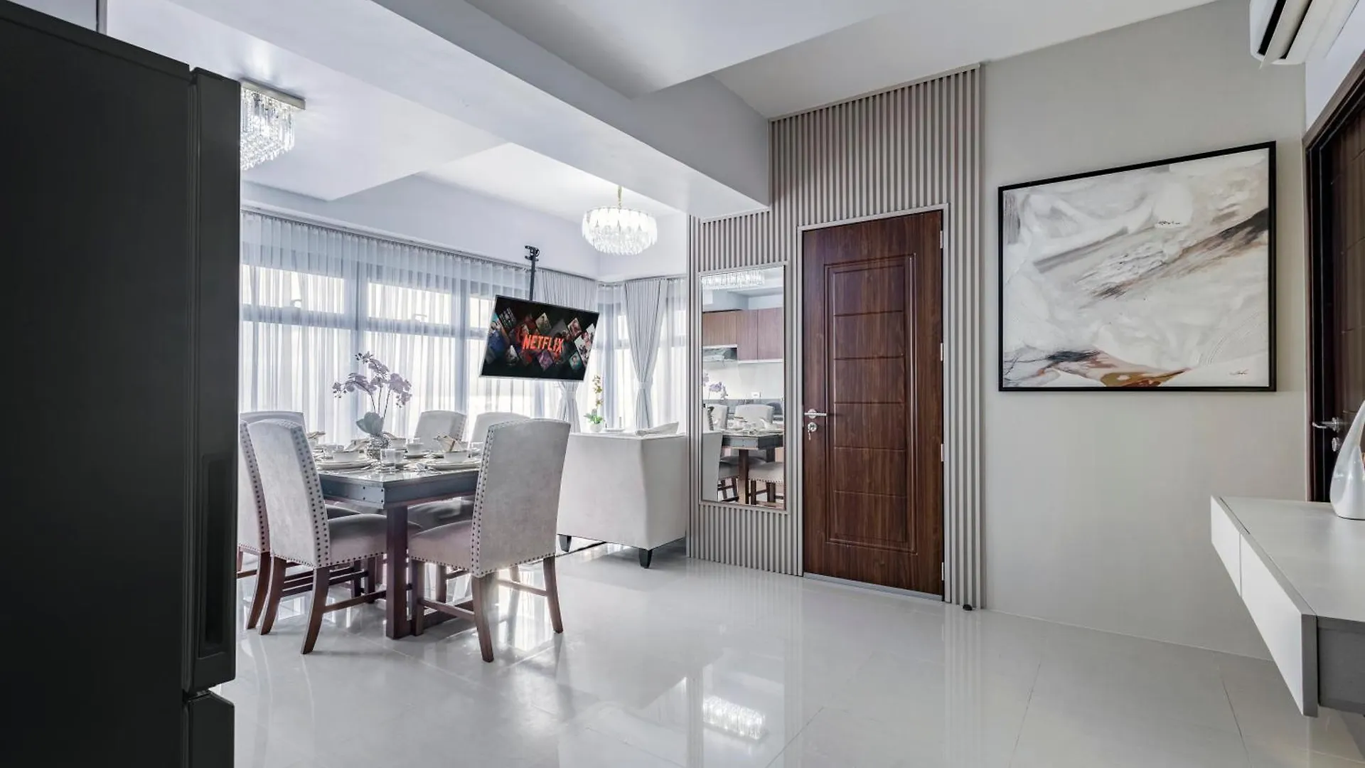 The Radiance Manila Bay Aparthotel Pasay