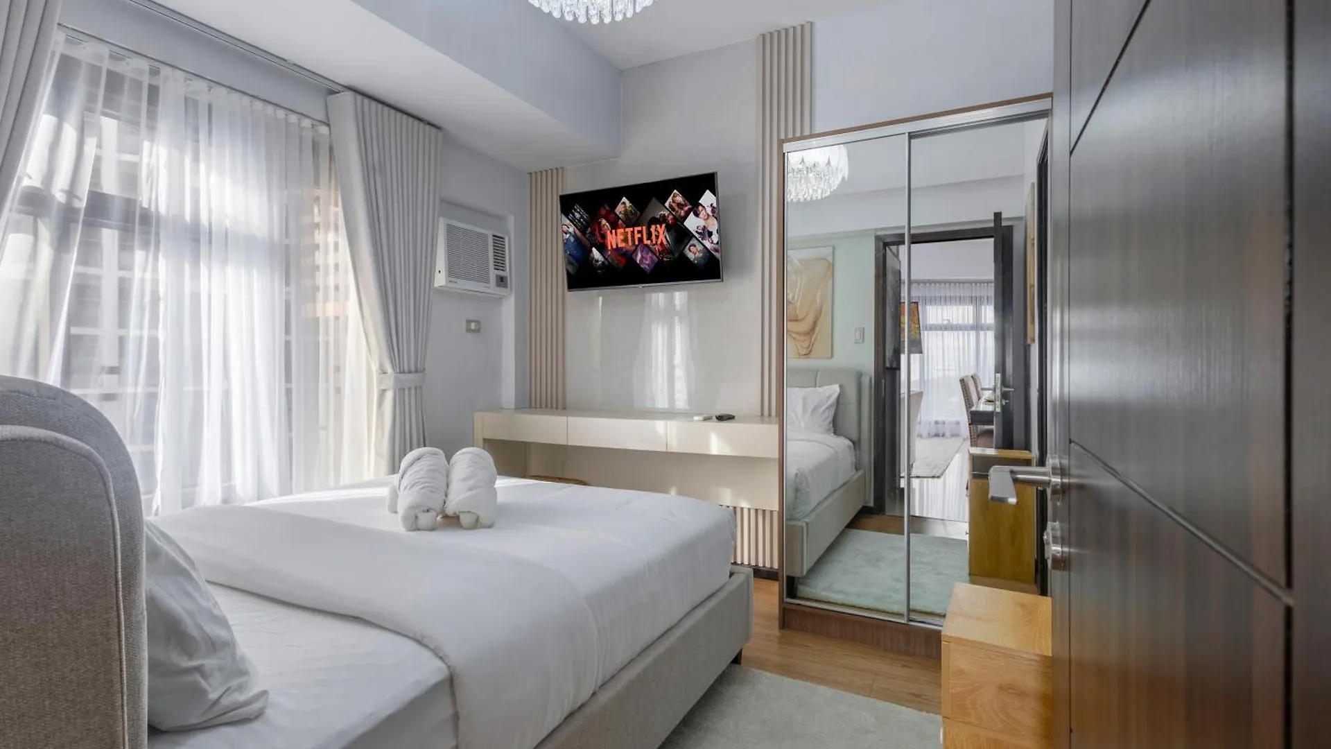 The Radiance Manila Bay Aparthotel Pasay