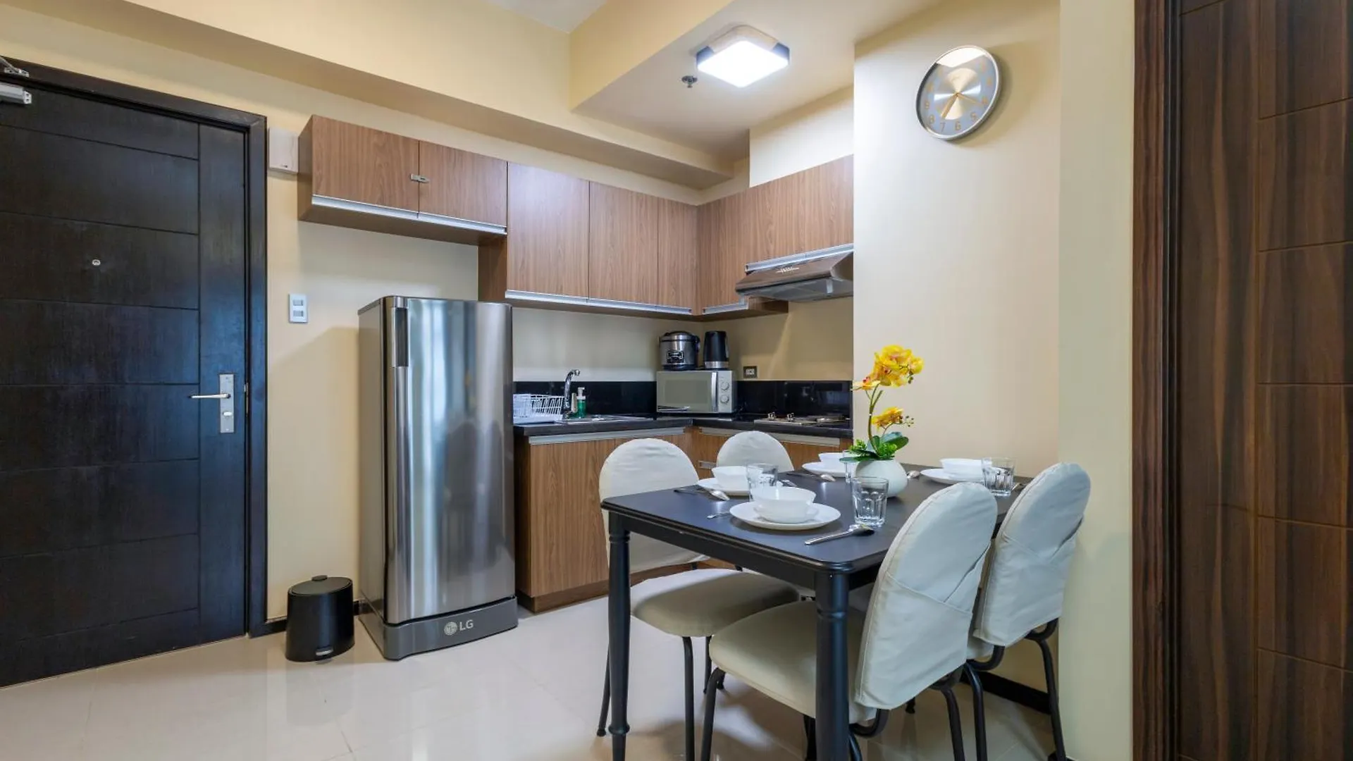 Aparthotel The Radiance Manila Bay Pasay